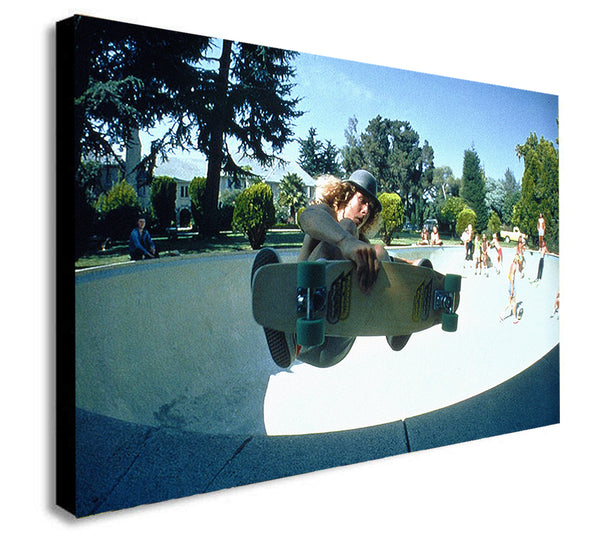 Dani Alva - Dogtown and Z Boys Skateboarding in Colour - Canvas Wall Art Framed Print - Various Sizes