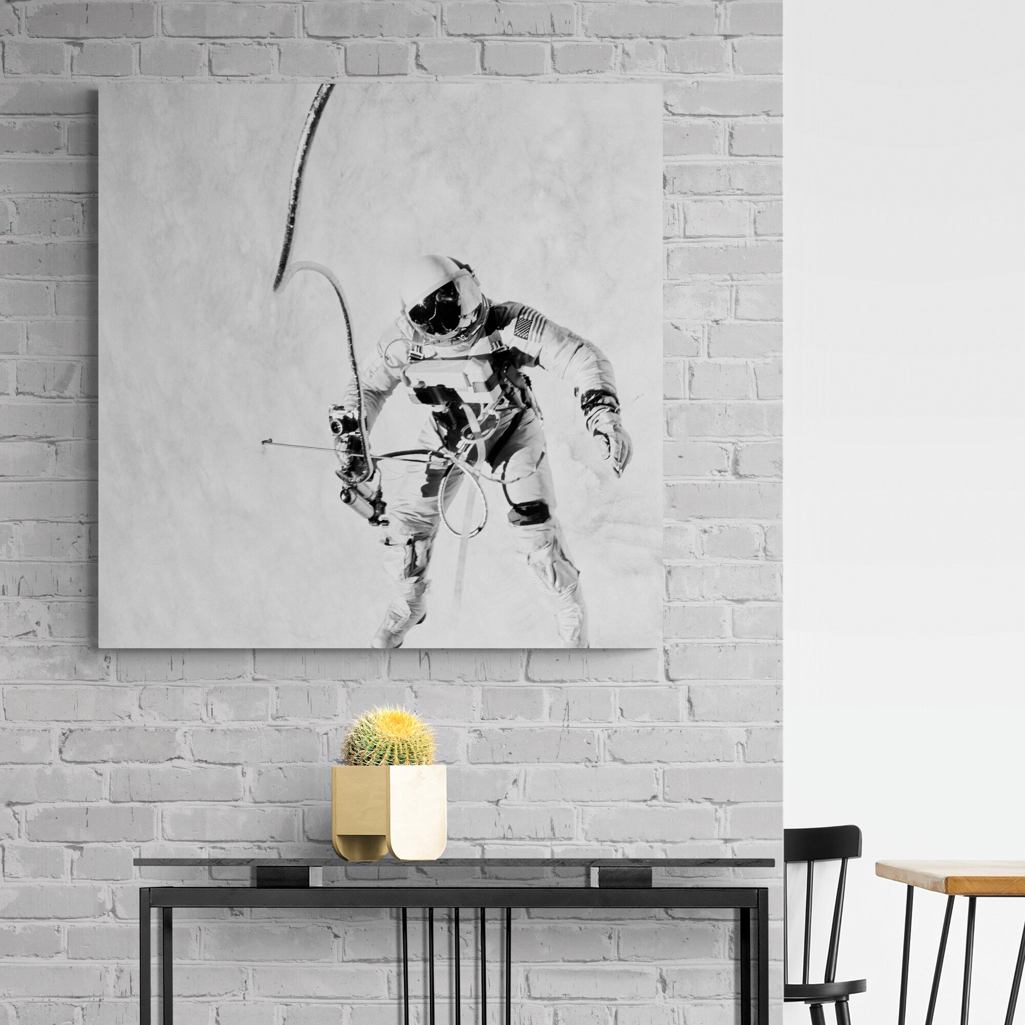 NASA Astronaut - Spaceflight Wall Art Black And White - Framed Canvas Wall Art Print - Various Sizes